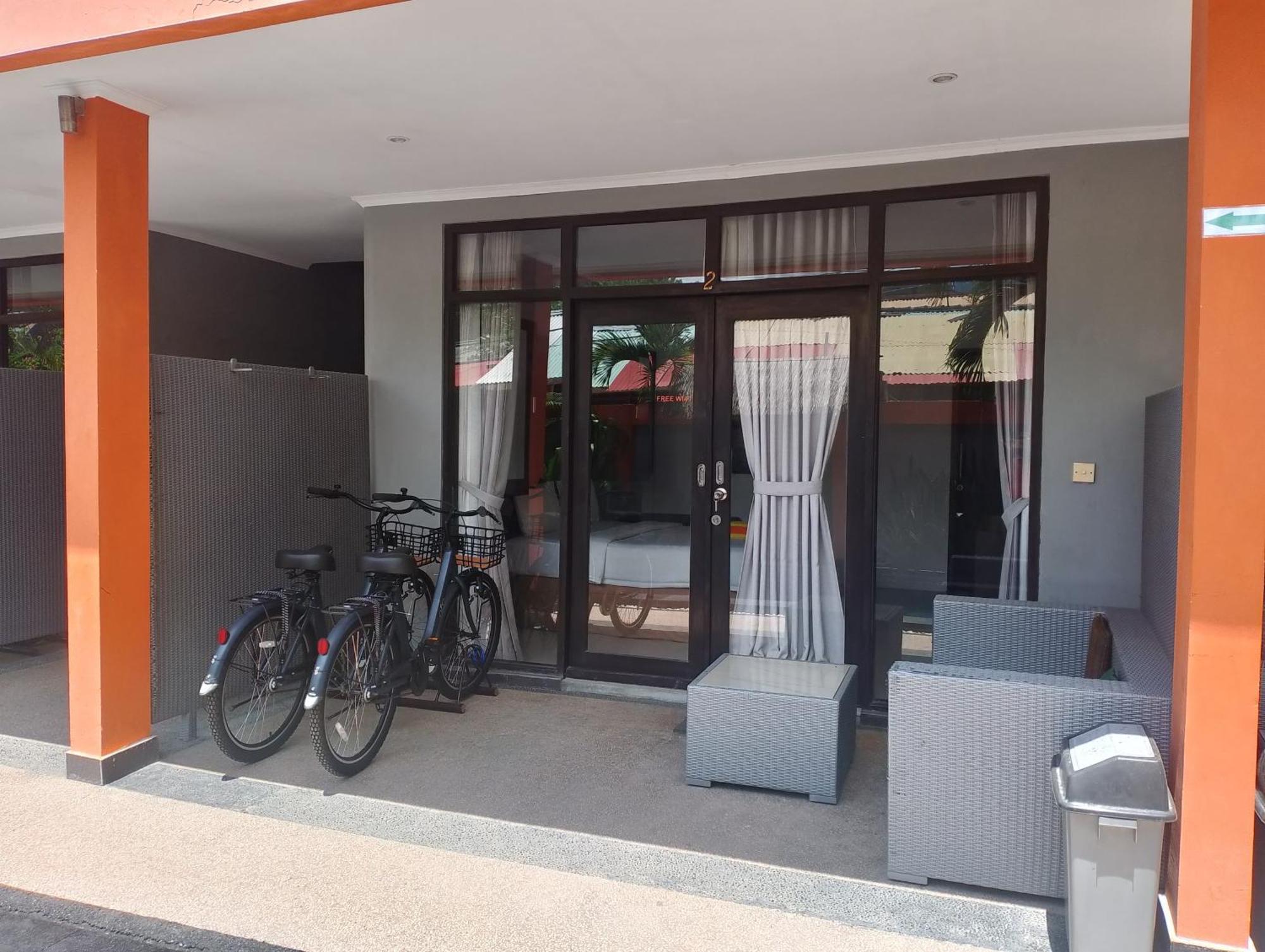 Tropica Gili Total Body Fit - Free Access Gym And Coworking Space Gili Trawangan Extérieur photo