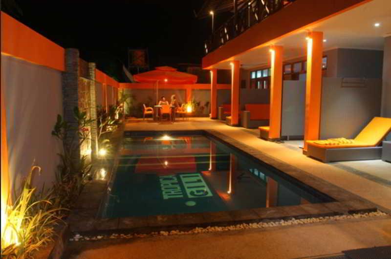 Tropica Gili Total Body Fit - Free Access Gym And Coworking Space Gili Trawangan Extérieur photo