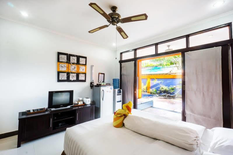 Tropica Gili Total Body Fit - Free Access Gym And Coworking Space Gili Trawangan Extérieur photo