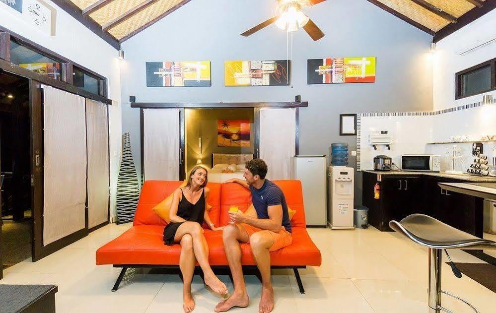Tropica Gili Total Body Fit - Free Access Gym And Coworking Space Gili Trawangan Extérieur photo